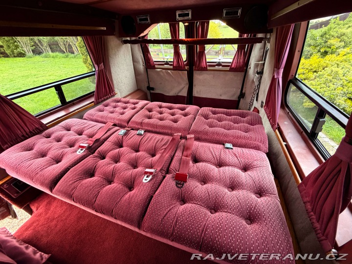 Chevrolet G20 Gladiator By Glaval 1991