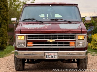 Chevrolet G20 Gladiator By Glaval 1991