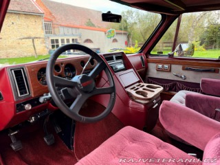 Chevrolet G20 Gladiator By Glaval 1991