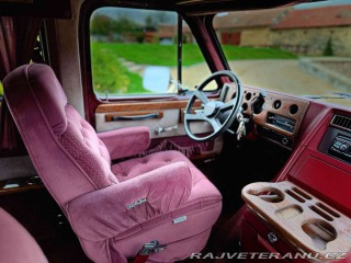 Chevrolet G20 Gladiator By Glaval 1991