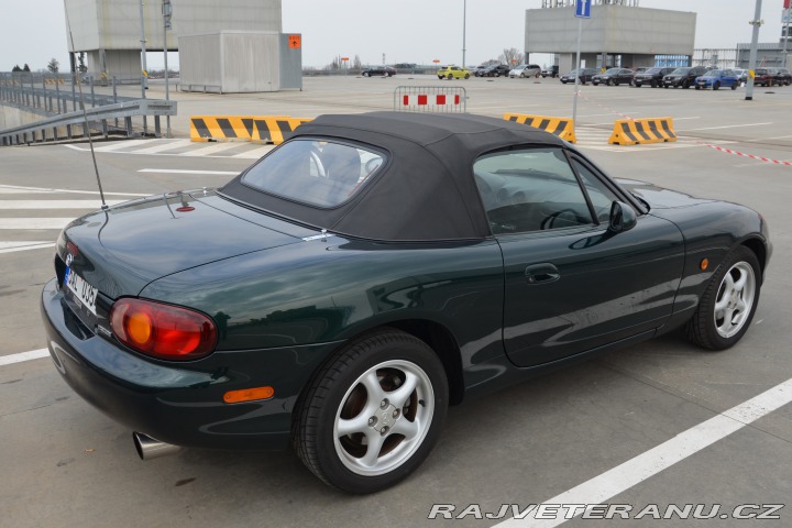 Mazda MX-5  1999