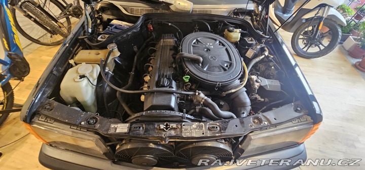 Mercedes-Benz 190 2.6 1988