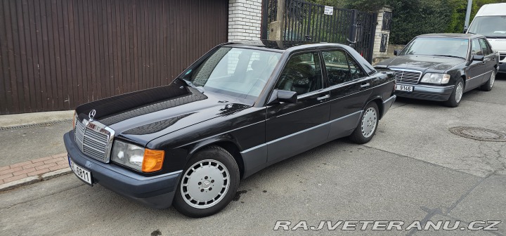 Mercedes-Benz 190 2.6 1988
