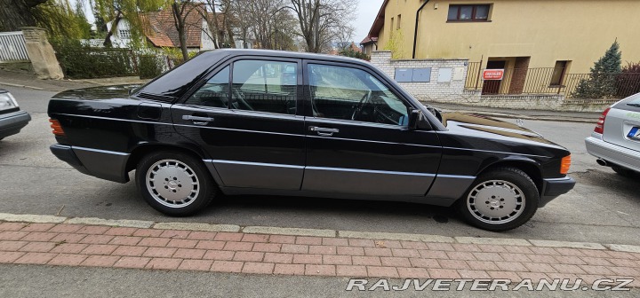 Mercedes-Benz 190  1988