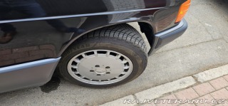 Mercedes-Benz 190  1988