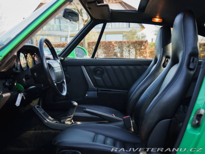 Porsche Ostatní modely 964 Carrera 2 1992