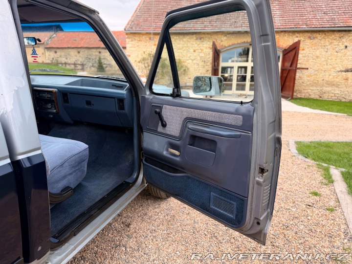 Ford F 150 5.0 V8 4x4 | XLT 1989