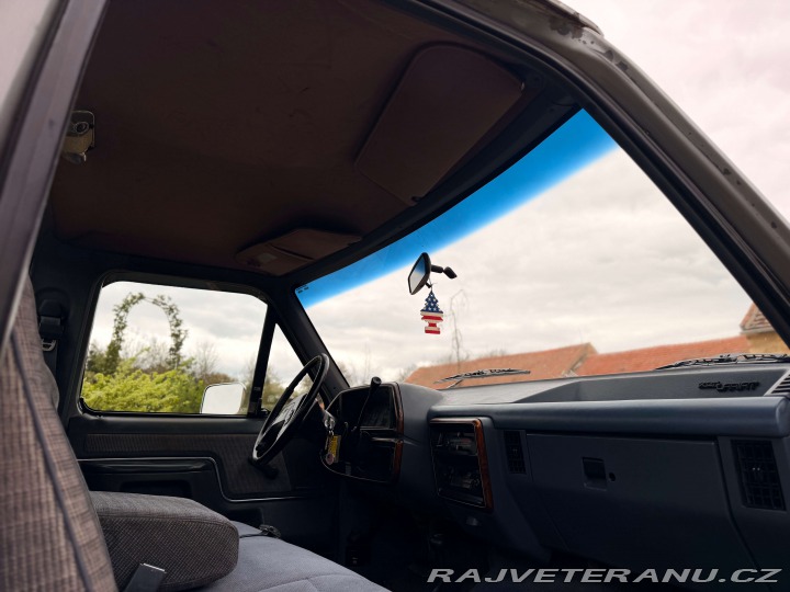 Ford F 150 5.0 V8 4x4 | XLT 1989