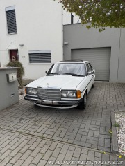 Mercedes-Benz 200 W123 1982