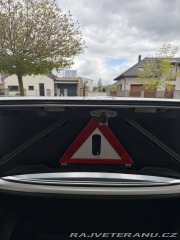 Mercedes-Benz 200 W123 1982