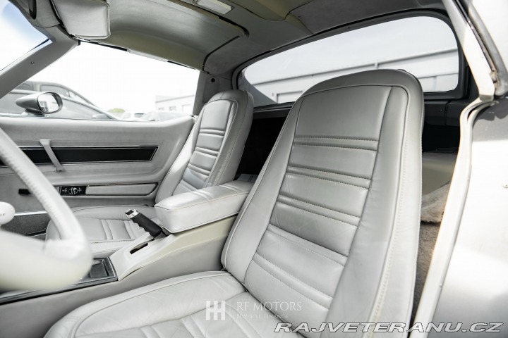 Chevrolet Corvette C3 Stingray 1977