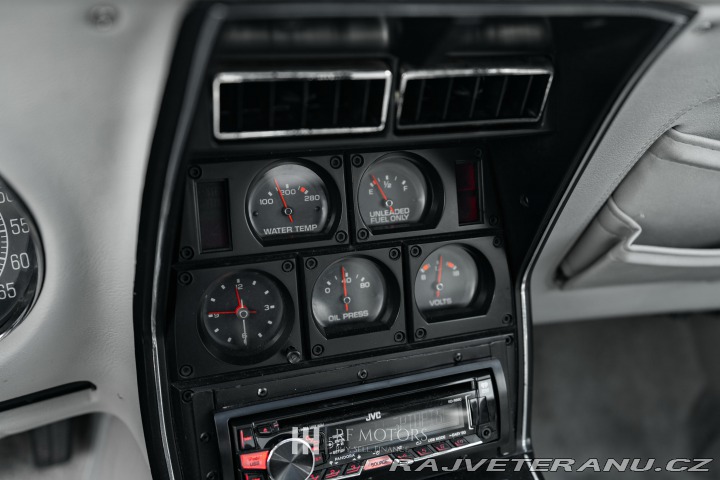 Chevrolet Corvette C3 Stingray 1977