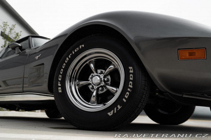 Chevrolet Corvette C3 Stingray 1977