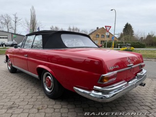 Mercedes-Benz 220 SEb W111 1963