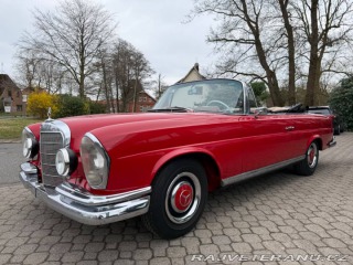 Mercedes-Benz 220 SEb W111 1963