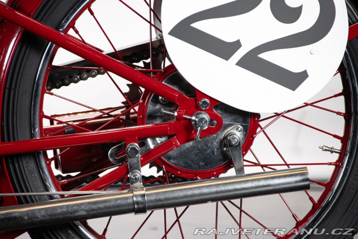 Moto Guzzi Ostatní modely 250 SS TRIBUTO 1930