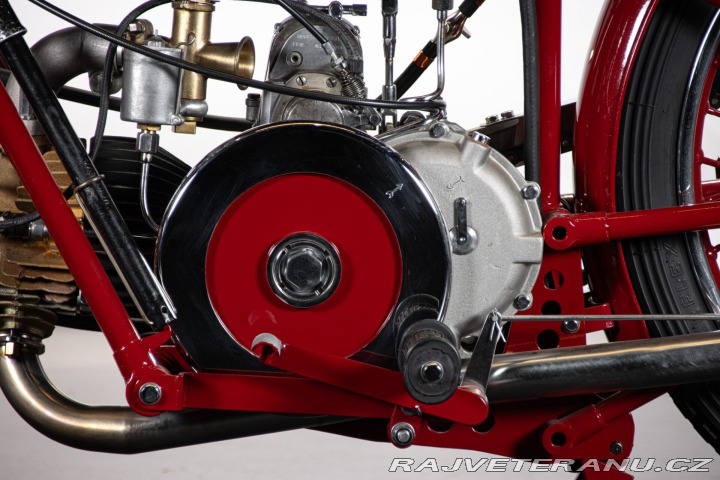 Moto Guzzi Ostatní modely 250 SS TRIBUTO 1930