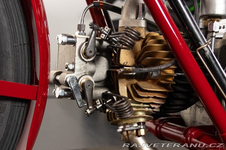 Moto Guzzi Ostatní modely 250 SS TRIBUTO 1930