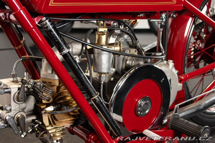 Moto Guzzi Ostatní modely 250 SS TRIBUTO 1930