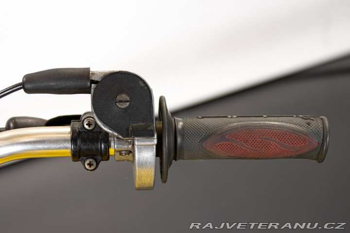 Suzuki Ostatní modely 400 PE 1980