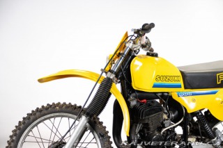 Suzuki Ostatní modely 400 PE 1980