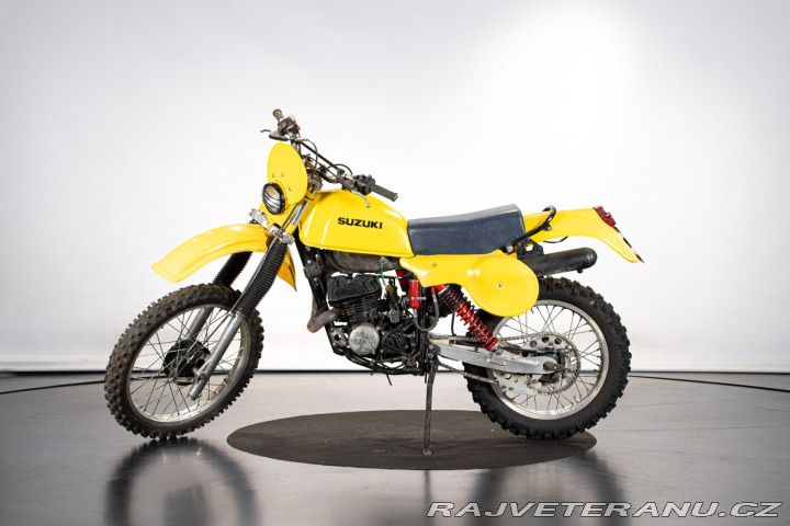 Suzuki Ostatní modely 175 PE 1981