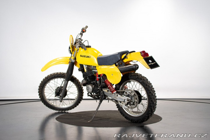 Suzuki Ostatní modely 175 PE 1981