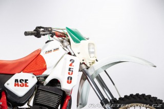 Ostatní značky Ostatní modely 250 ASE 1986