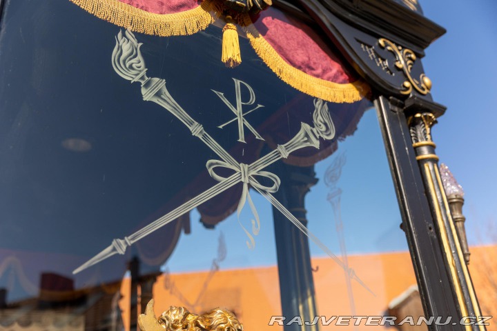 Ostatní značky Ostatní modely 1100T POHŘEBNÍ VŮZ 1958