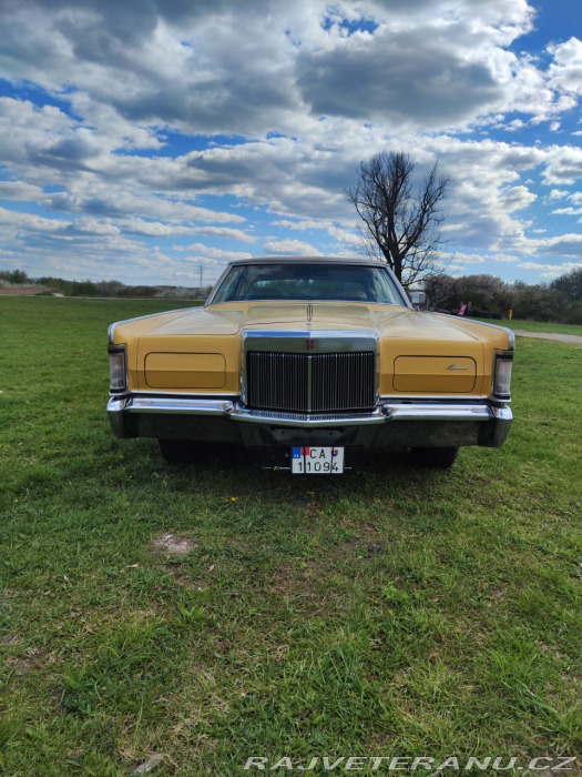 Lincoln Continental coupe mark III