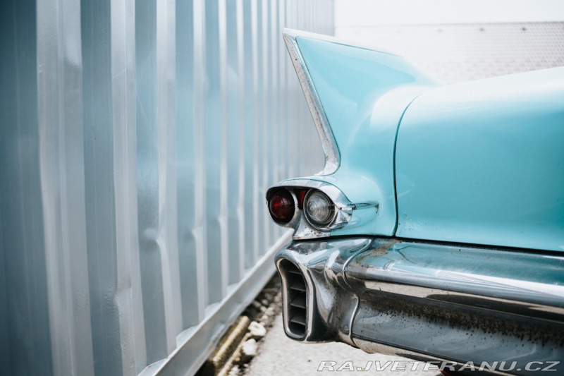 Cadillac Series 62 Coupe DeVille 1958