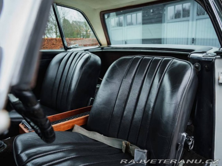 Mercedes-Benz 250 SL Pagode 1968