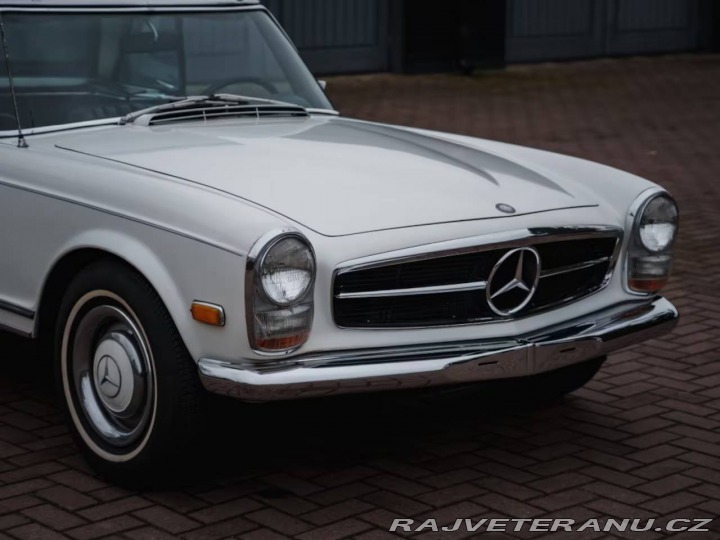 Mercedes-Benz 250 SL Pagode 1968