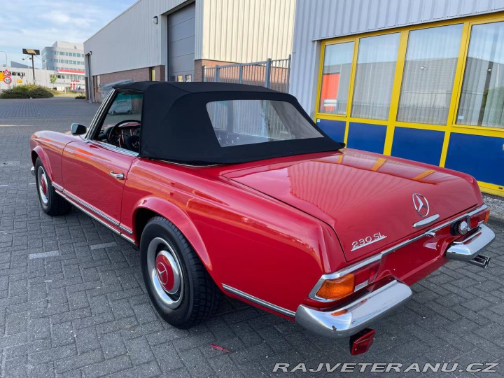 Mercedes-Benz 230 SL W113 1967