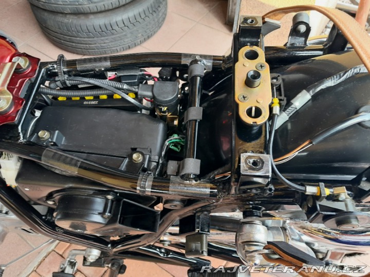 Suzuki Ostatní modely TU 250 X 1997