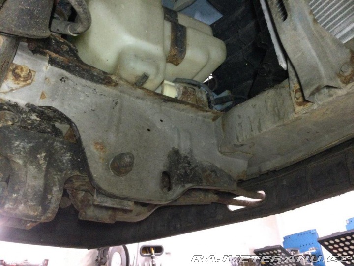 Ford Transit mikrobus 9 míst 1990