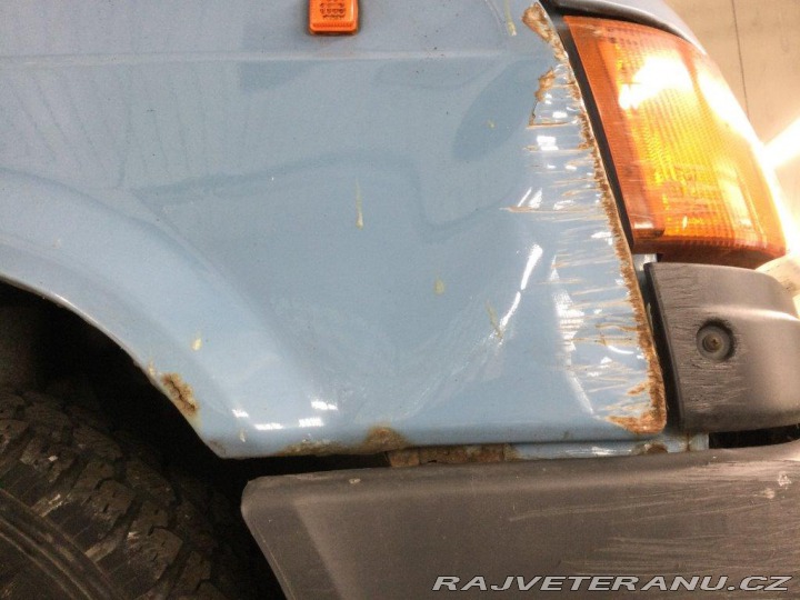 Ford Transit mikrobus 9 míst 1990