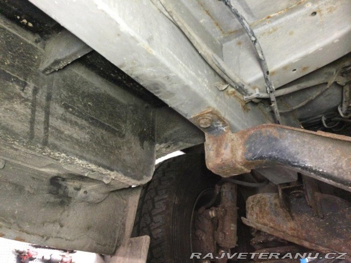 Ford Transit mikrobus 9 míst 1990