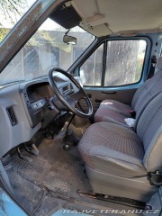 Ford Transit mikrobus 9 míst 1990
