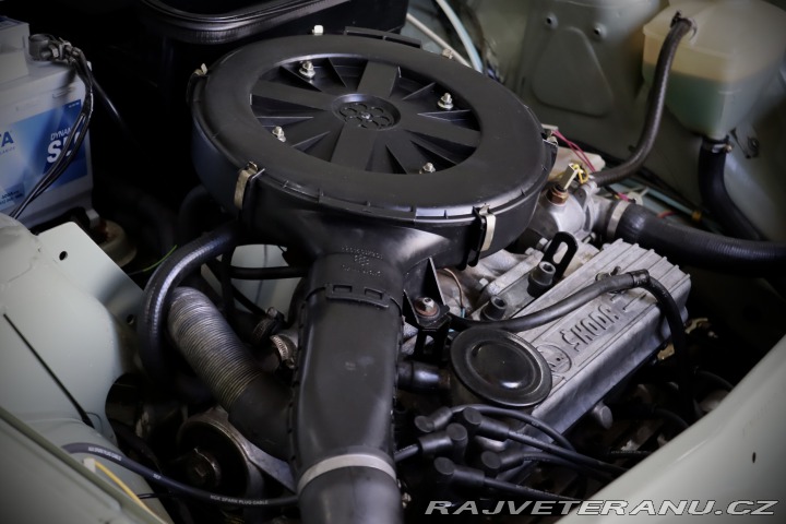 Škoda Favorit 1.3 46 kW 136 L 1988