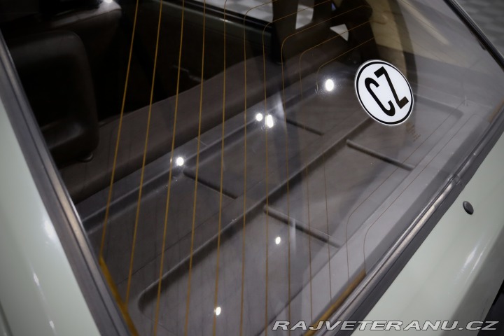 Škoda Favorit 1.3 46 kW 136 L 1988