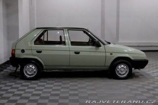 Škoda Favorit 1.3 46 kW 136 L 1988