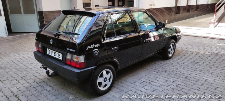 Škoda Favorit Black Line 1993