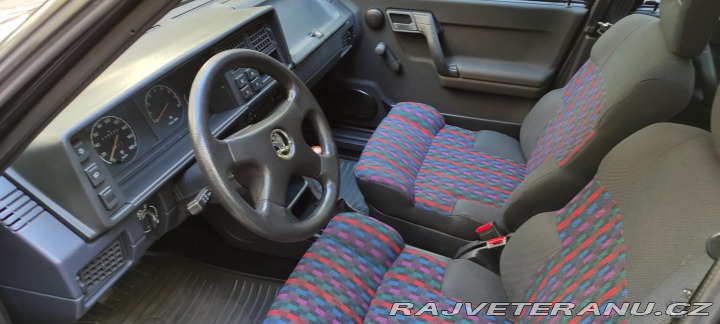 Škoda Favorit Black Line 1993