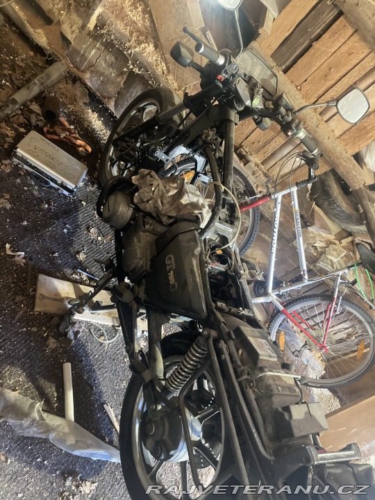 Kawasaki Ostatní modely GT 750 1985