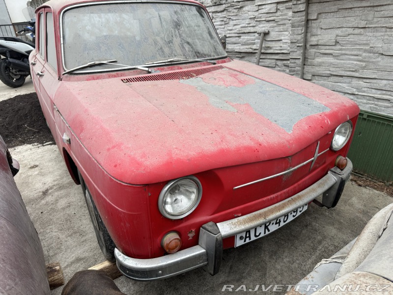 Renault 8 REZERVACE
