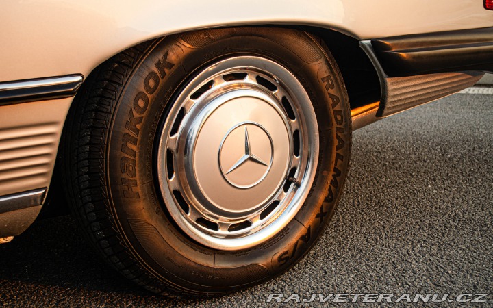 Mercedes-Benz SL SL450 R107 1975