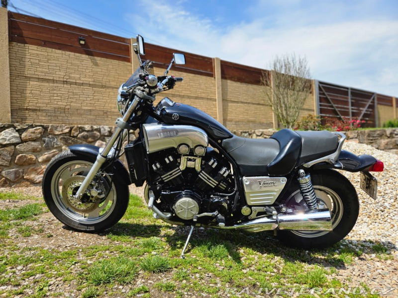 Yamaha V-Max evropská verze
