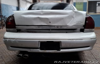 Chrysler Ostatní modely LHS 1995