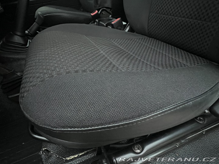 Land Rover Defender 110 Station Wagon 2015